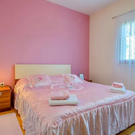 Seafront Marija-three Bedroom With Sea View