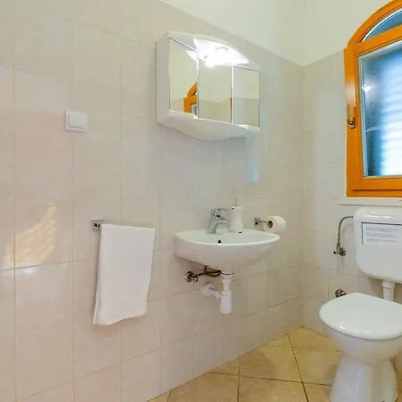 Seafront Marija-three Bedroom With Sea View Prigradica