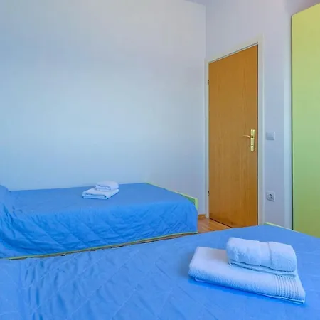 Seafront Marija-three Bedroom With Sea View