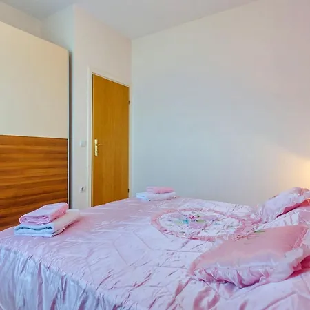 Seafront Marija-three Bedroom With Sea View Semesterbostad