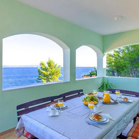 度假居 Seafront Marija-three Bedroom With Sea View *