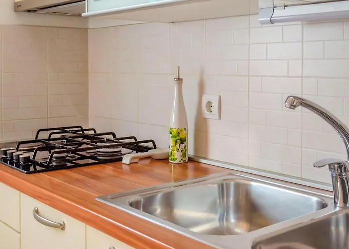 بيت للعطل Seafront Marija-three Bedroom With Sea View