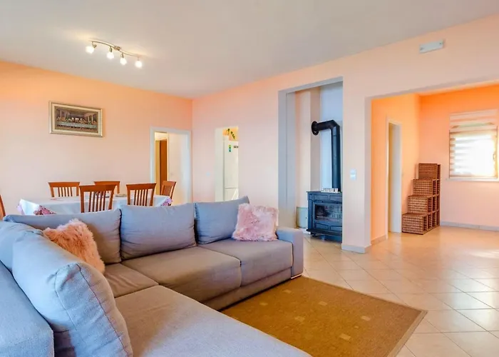 Seafront Marija-three Bedroom With Sea View