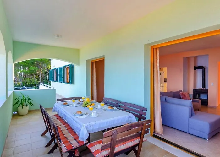 بيت للعطل Seafront Marija-three Bedroom With Sea View *