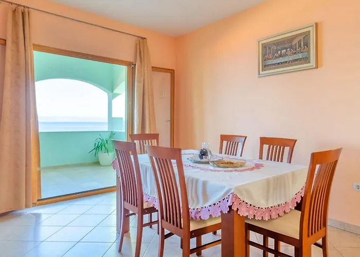 Seafront Marija-three Bedroom With Sea View بيت للعطل *