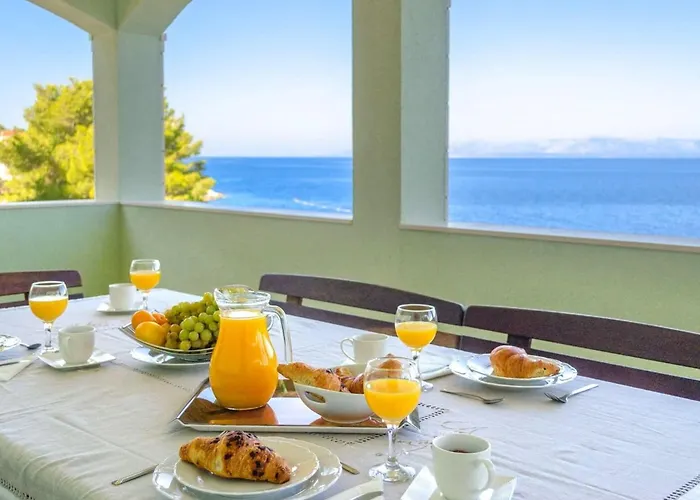 Seafront Marija-three Bedroom With Sea View *